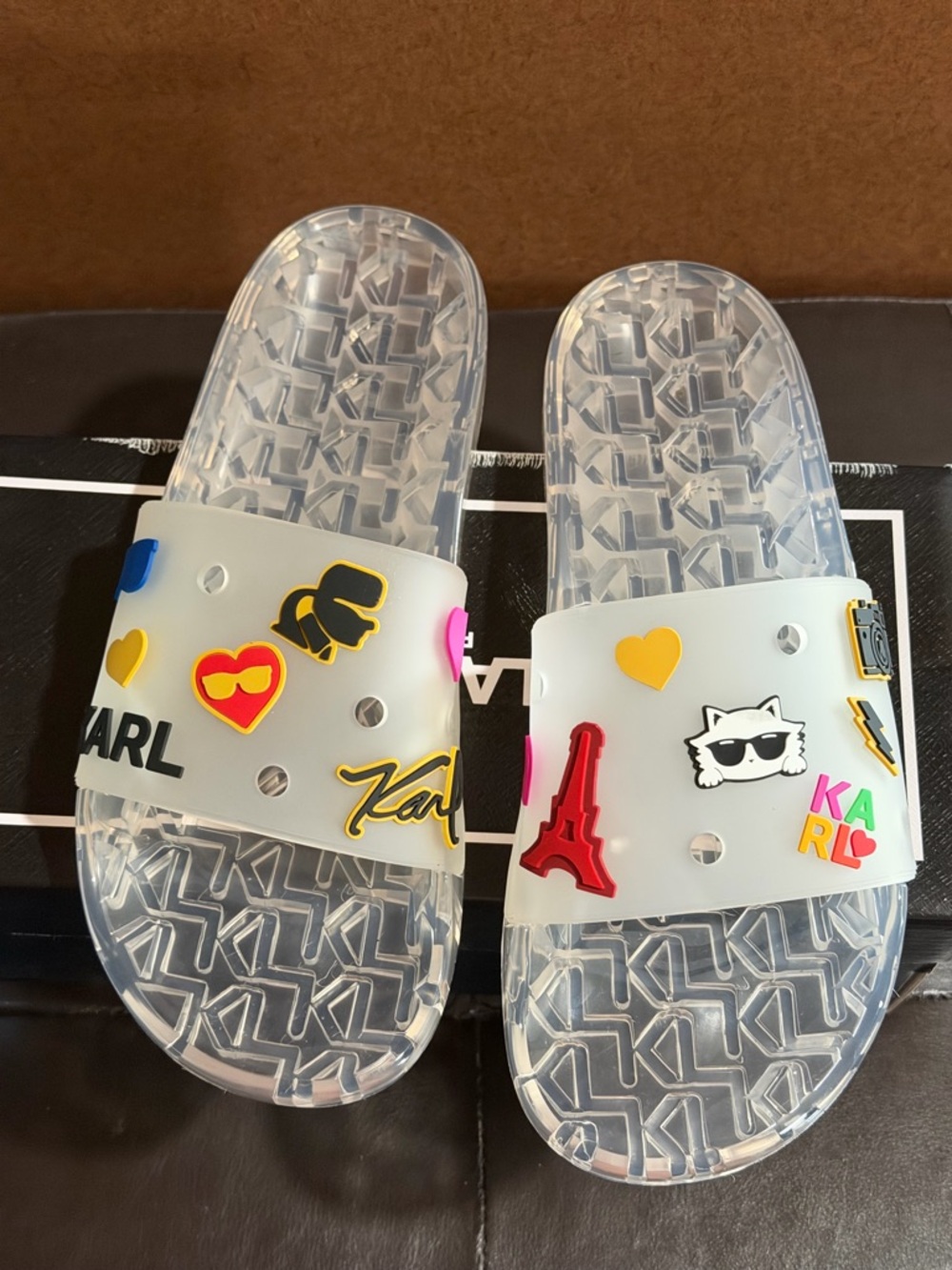 Karl Lagerfeld Paris Thea clear poolside slide 9